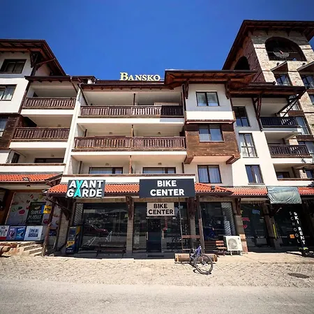 Barosa Royal Towers 公寓