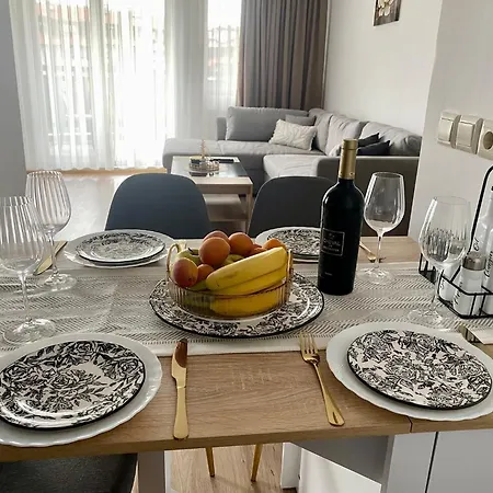 Barosa Royal Towers 班斯科